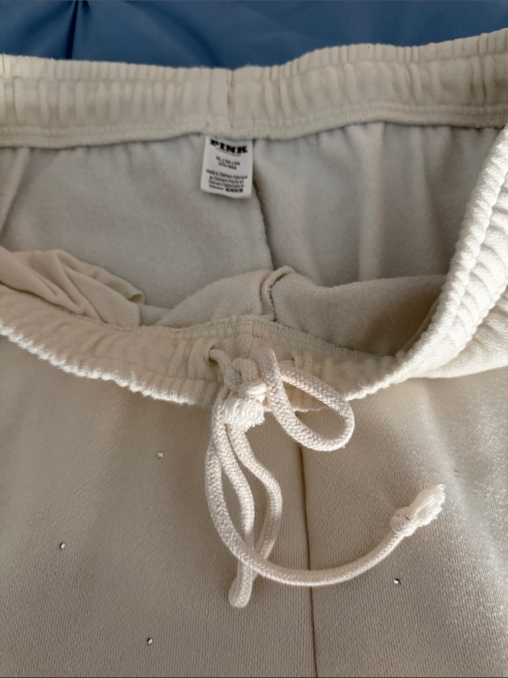 PINK Victoria's Secret Cream Women's Rhinestone Sweatsuit - Picture 6 of 7
